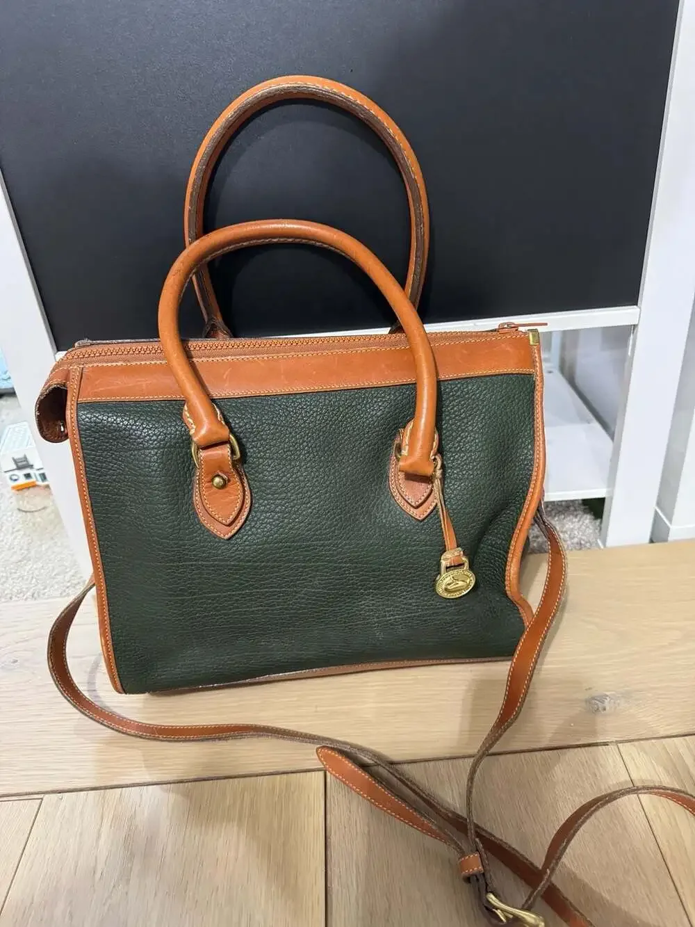 Vintage Dooney & Bourke All-Weather Leather Satchel Bag Green and Tan - Picture 4 of 15